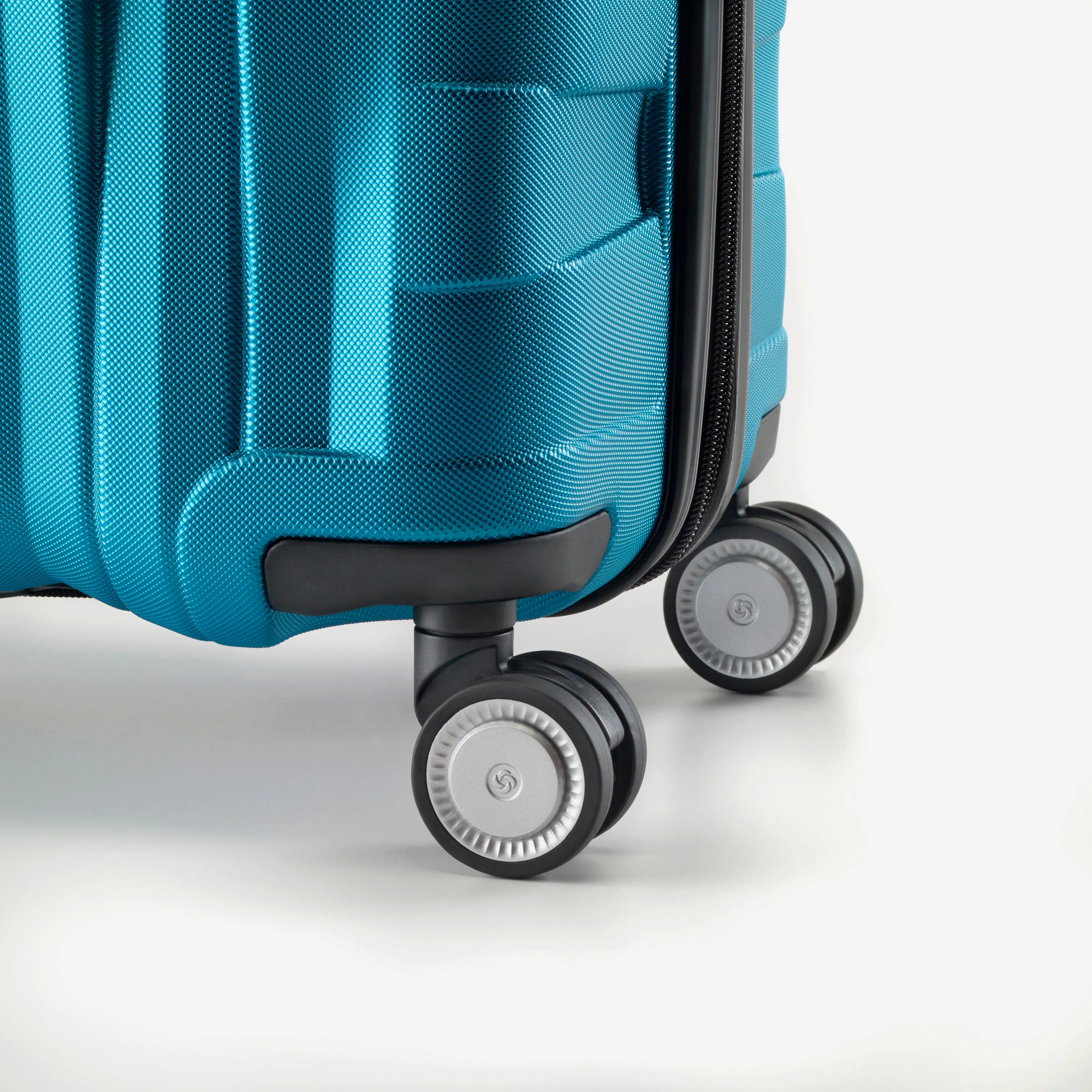 Samsonite Prestige Nxt Spinner Carry-On